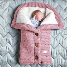 Load image into Gallery viewer, CozyCardi Buttoned Blanket - ThisIsWhyYourFly