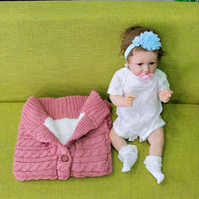 Load image into Gallery viewer, CozyCardi Buttoned Blanket - ThisIsWhyYourFly