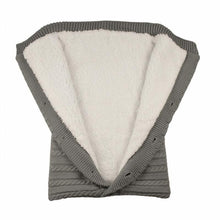Load image into Gallery viewer, CozyCardi Buttoned Blanket - ThisIsWhyYourFly