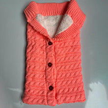 Load image into Gallery viewer, CozyCardi Buttoned Blanket - ThisIsWhyYourFly